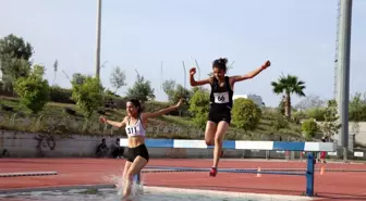 Sivaslı atletler yarışmadan 4 altın madalya ile döndü