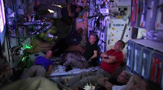 ISS'e gönderilen Fransız astronot boş zamanlarında ne yaptıklarını gösteren fotoğraf paylaştı