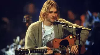 Kurt Cobain'in 6 saç teli açık artırmaya çıkarıldı