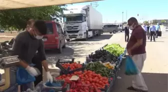 Midyat'ta semt pazarında Kovid-19 denetimi yapıldı