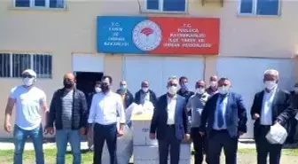 Tuzluca'da arıcılara ilaç dağımı yapıldı