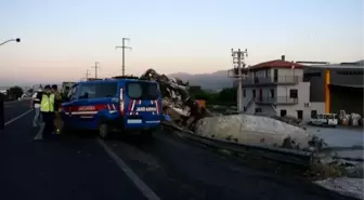 Trafik kazasında 2 kişi yaşamını yitirdi