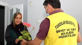 Başkan Yılmaz'dan annelere 110 bin çiçek