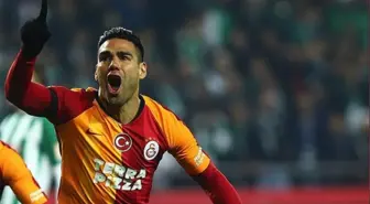 Falcao sakatlığı sebebiyle Denizlispor maçının kadrosuna alınmadı! Mohamed'in durumu yarın netlik kazanacak