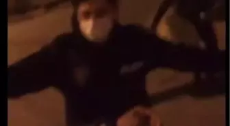 Ramazan davulcusu hem oynadı hem oynattı