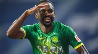 Forvet hattını sil baştan yenileyecek Fenerbahçe, Giroud'nun ardından Bakambu'yu da bitiriyor