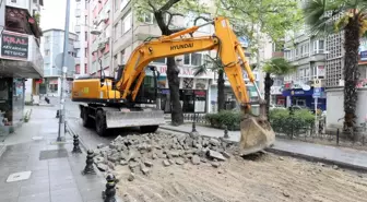 İzmit'te sökülen parke taşları tasarrufa dönüşüyor