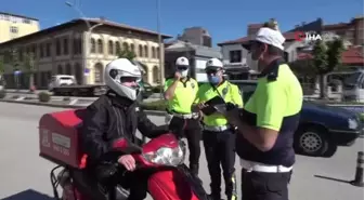 Trafik polislerinden sıkı denetim