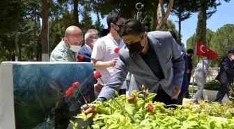 Son dakika haber! Aliağa'da şehitliğe ve şehit ailelerine bayram ziyareti