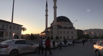 İç Anadolu'da Ramazan Bayramı namazı kılındı