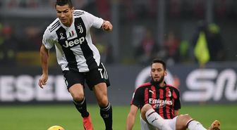 Hakan Çalhanoğlu, yeni sezonda İbrahimovic'in yerine Ronaldo'yu paslarıyla besleyecek