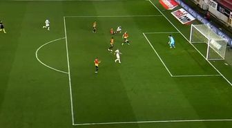Beşiktaş penaltı pozisyonu | Beşiktaş Göztepe maçı penaltı pozisyonu yorumları! Fırat Aydınus verdi VAR kontrol etti