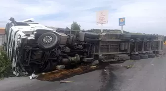 Her şeyden habersiz yolda yürüyen yayalara tır çarptı: 2 ölü, 5 yaralı