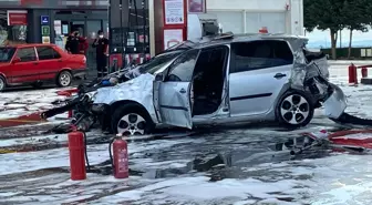 Arnavutköy'de kontrolden çıkan araç akaryakıt istasyonuna daldı