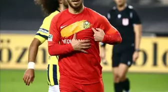 Süper Lig'in en çok gol atan yerli futbolcusu Adem Büyük oldu