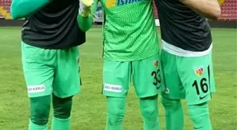 Kayserispor'da 3 kaleci forma giydi