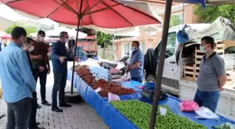 Kaymakam Çiçek ilçe pazarında denetimlerde bulundu