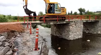 Kullanılamaz hale gelen köprü yeniden yapıldı