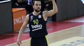 ING Basketbol Süper Ligi play-off: Pınar Karşıyaka: 62 - Fenerbahçe Beko: 67