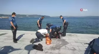 Çanakkale'de denize düşen yaşlı adamı polis kurtardı