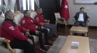 AFYONKARAHİSAR - AKUT Genel Başkanı Şalcı, Afyonkarahisar'da temaslarda bulundu