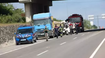 Ordu'da kamyonet park halindeki tıra çarptı: 1 ölü, 1 yaralı