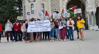 BEYAZIT'TA ÜNİVERSİTE ÖĞRENCİLERİNDEN İSRAİL PROTESTOSU