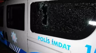 Son dakika haberi: Edirne'de, silahlı kavga ihbarına giden polis aracına 'kiremitli' saldırı