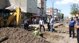 Malazgirt Belediye Başkan Altın, alt yapı çalışmalarını inceledi