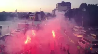 Dünya şampiyonu cimnastikçi Ayşe Begüm Onbaşı, memleketinde coşkuyla karşılandı