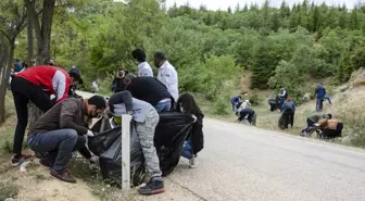 Kahramankazan'da Çevre Günü münasebetiyle mesire alanı temizlendi