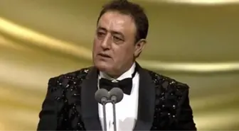 Mahmut Tuncer kimdir? Mahmut Tuncer kaç yaşında, nereli? Mahmut Tuncer şarkıları filmleri!