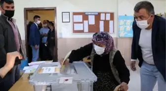 GÜNEY BELDESİNDE SEÇİM HEYECANI