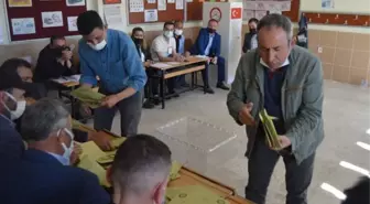Heyecan doruktaydı! Afyonkarahisar'ın Güney beldesinde kazanan AK Parti oldu