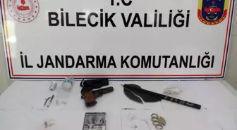 Bilecik'te uyuşturucu operasyonu, 3 kişi gözaltına alındı