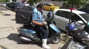 Son dakika! İZMİR MOTOSİKLETLİ KURYELERİ KORONAVİRÜS DEĞİL KAZALAR ÖLDÜRÜYOR