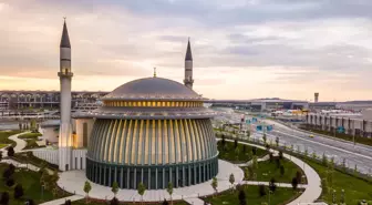 İstanbul Havalimanı'ndaki Ali Kuşçu Camii dünyanın ilk 'leed altın v4' sertifikalı camisi olarak tescillendi