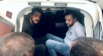 Dur ihtarına uymayan sürücü, ablukaya alınarak yakalandı: Polisler alkışlanarak uğurlandı