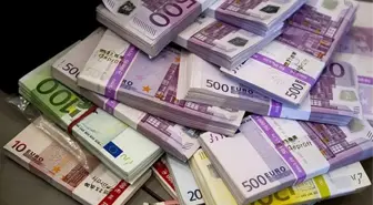 Türk asıllı çiftin banka hesabından 500 bin euro çıktı! Fransa'da devletten yoksulluk yardımı alıyorlardı