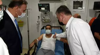 Şanlıurfa Valisi Erin yaralı polisleri ziyaret etti