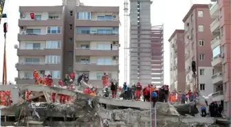 Depremde yıkılan Rıza Bey Apartmanı iddianamesinde 9 sanık için 20'şer yıl hapis istemi