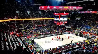 İBB, Sinan Erdem Spor Salonu'nu tahliye etmeyen Türkiye Basketbol Federasyonu'na ihtar