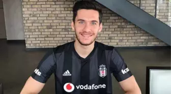 Umut Nayir, Beşiktaş'tan ayrılmak istediğini yönetime iletti