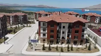 Baraj manzaralı deprem konutları tatil köylerini aratmıyor