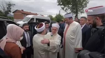 Diyanet İşleri Başkanı Erbaş'tan Kırcaali'de camiye ziyaretErbaş, Bulgaristan'da