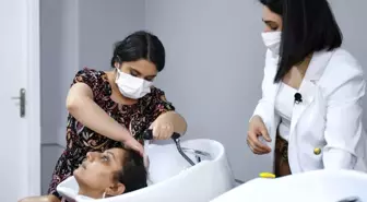 'Emeğim' kursları, üniversite öğrencilerinin destekçisi oldu