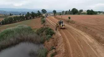 Manisa Büyükşehir çalışıyor yollar tamamlanıyor