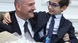 Bakan Soylu, şehit oğlu Talha'yla çektirdiği fotoğrafı profil resmi yaptı