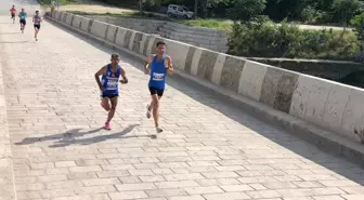 Edirne'de sınırsız dostluk yarı maratonu koşuldu