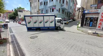 Tekirdağ'da yollar çöküyor